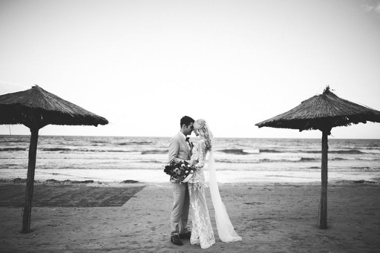deersphotography_beachwedding_037